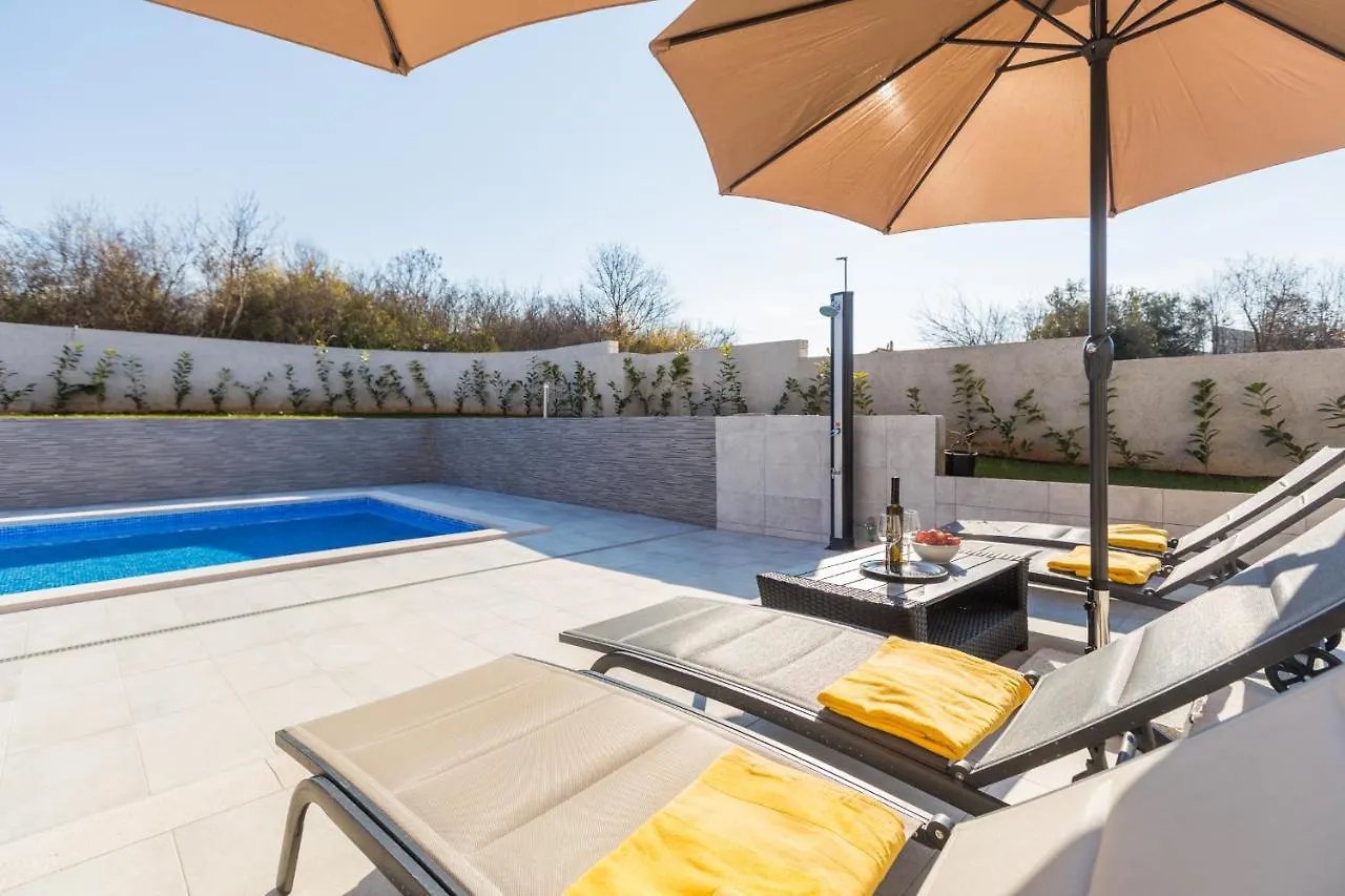 Villa Camelia Tar-Vabriga
