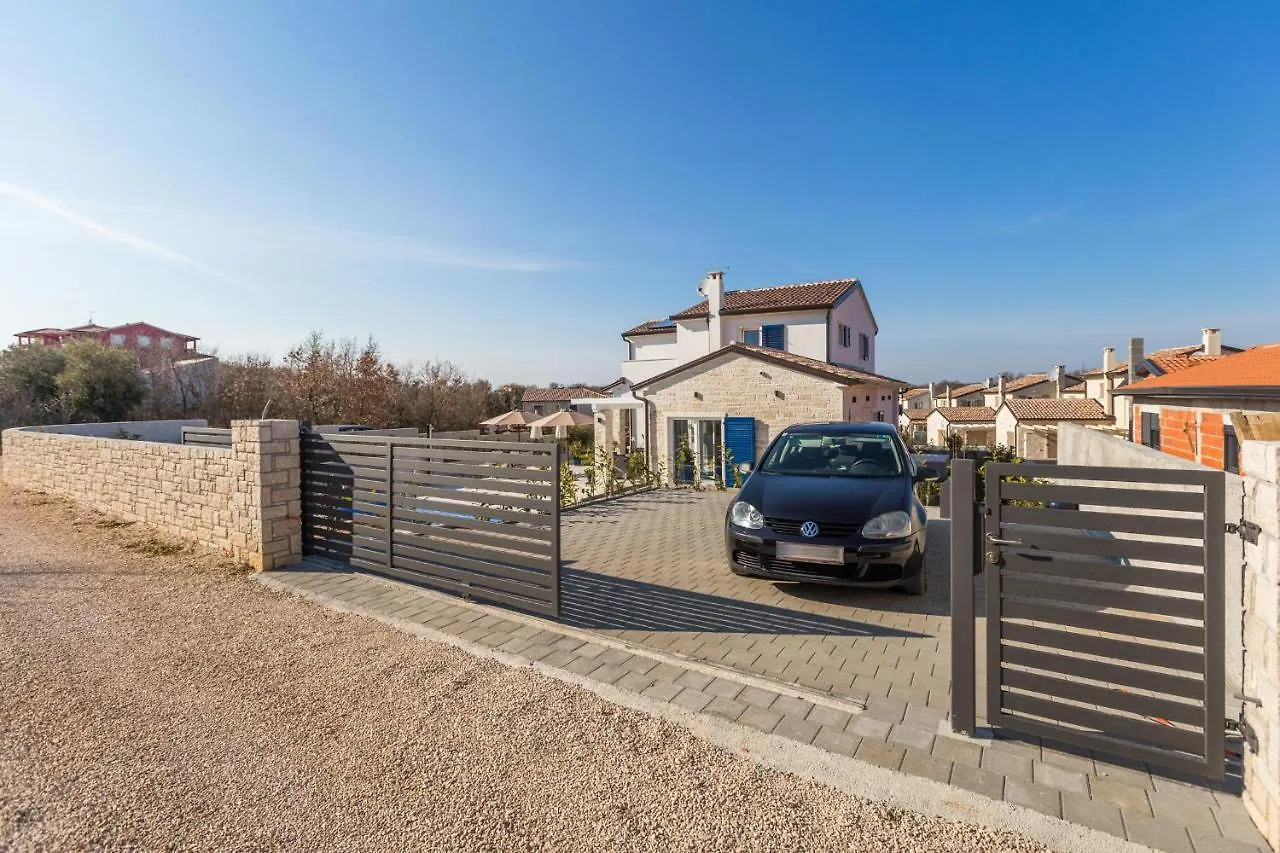 Villa Camelia Tar-Vabriga